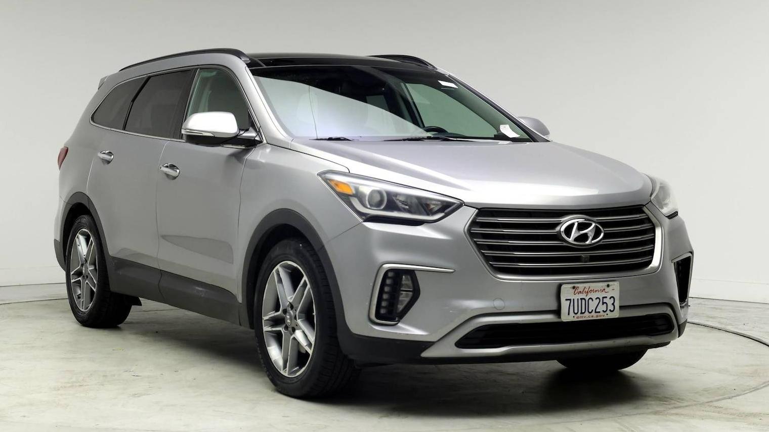 HYUNDAI SANTA FE 2017 KM8SRDHF5HU201262 image